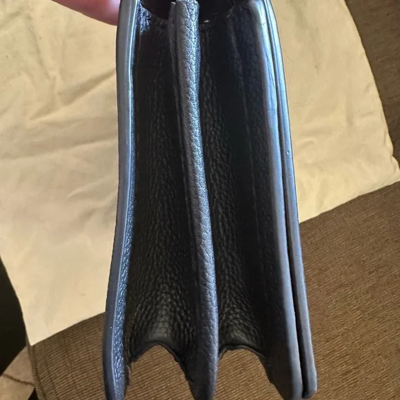 Tory Burch Carson Convertible Leather Crossbody Bag - Picture 6 of 9